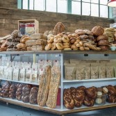hotbreadkitchenretail-41_custom-781a9bec0c689ac6ffe6f261c396b86d42c3d68b-s40-c85